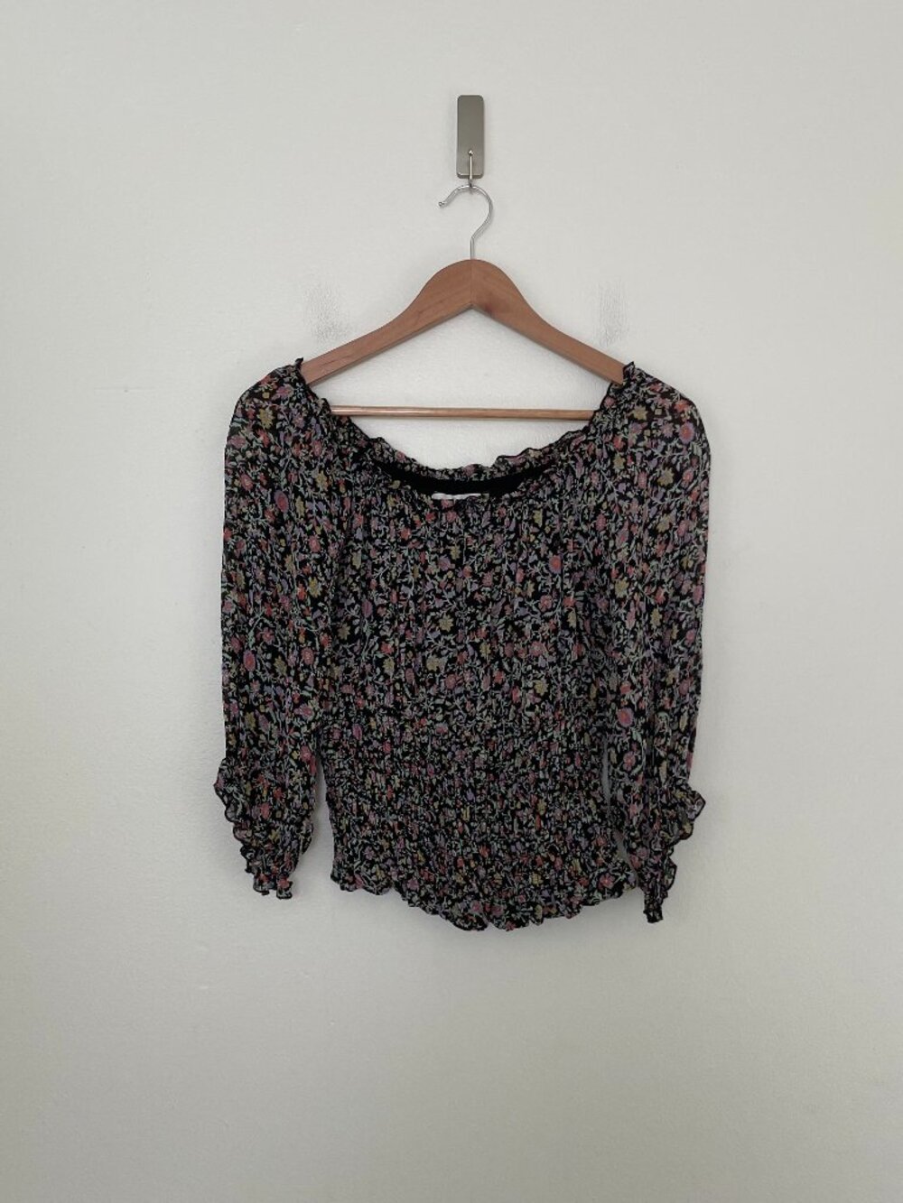 Anthropologie Lucia Floral Off The Shoulder Smocked Top Size Small